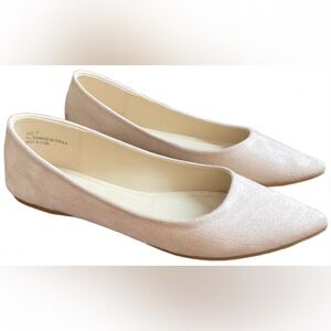 Lulus Suede Nude Pointed Toe Flats, Women’s Size 7, Worn Once, With Box